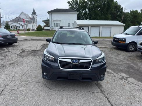 Used 2019 Subaru Forester w/ Alloy Wheel Package AWD/4WD image 2