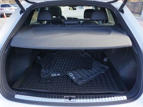 Used 2022 Audi Q3 2.0T Premium image 18