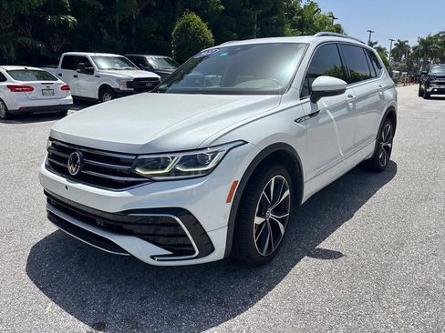 Used 2022 Volkswagen Tiguan SEL R-Line AWD/4WD image 5