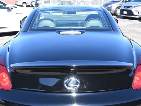 Used 2005 Lexus SC 430 Convertible image 24