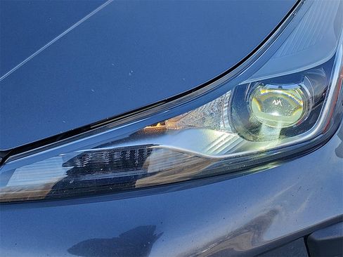 Used 2021 Toyota Prius LE image 30