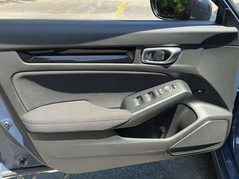 Certified 2025 Honda Civic Sport image 15