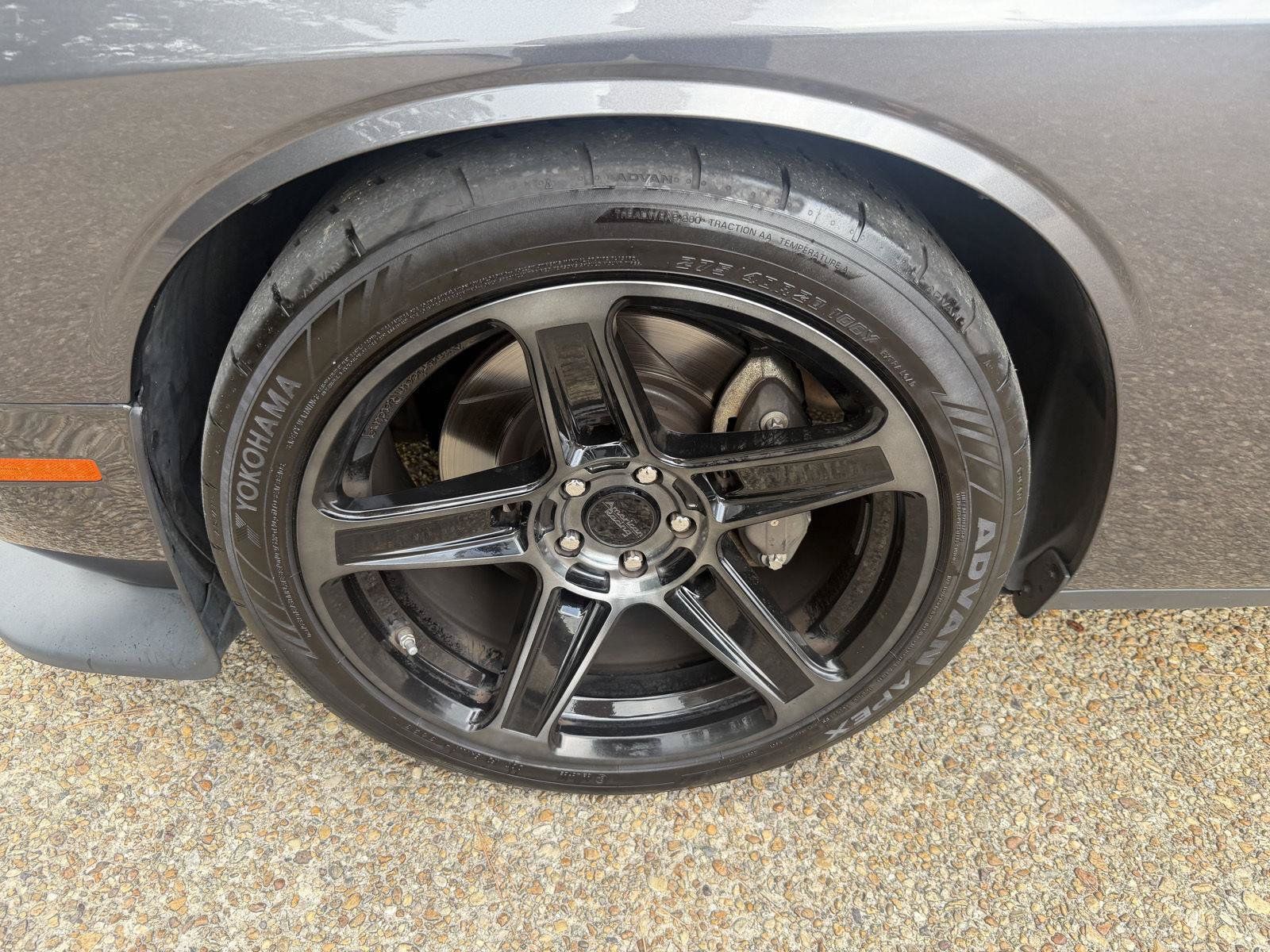 Used 2016 Dodge Challenger R/T Scat Pack RWD image 24