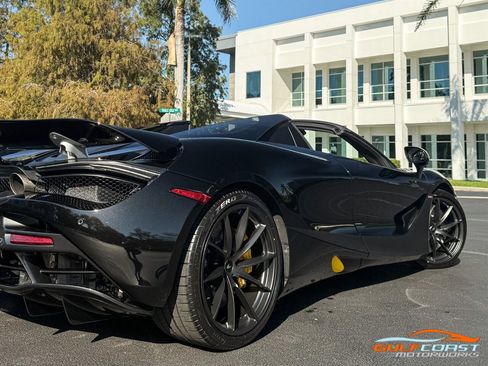 Used 2022 McLaren 720S Performance image 57