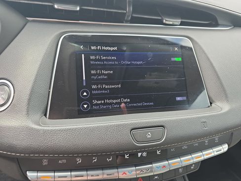 Used 2019 Cadillac XT4 Premium Luxury image 22