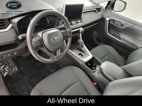 Used 2024 Toyota RAV4 LE AWD/4WD image 13