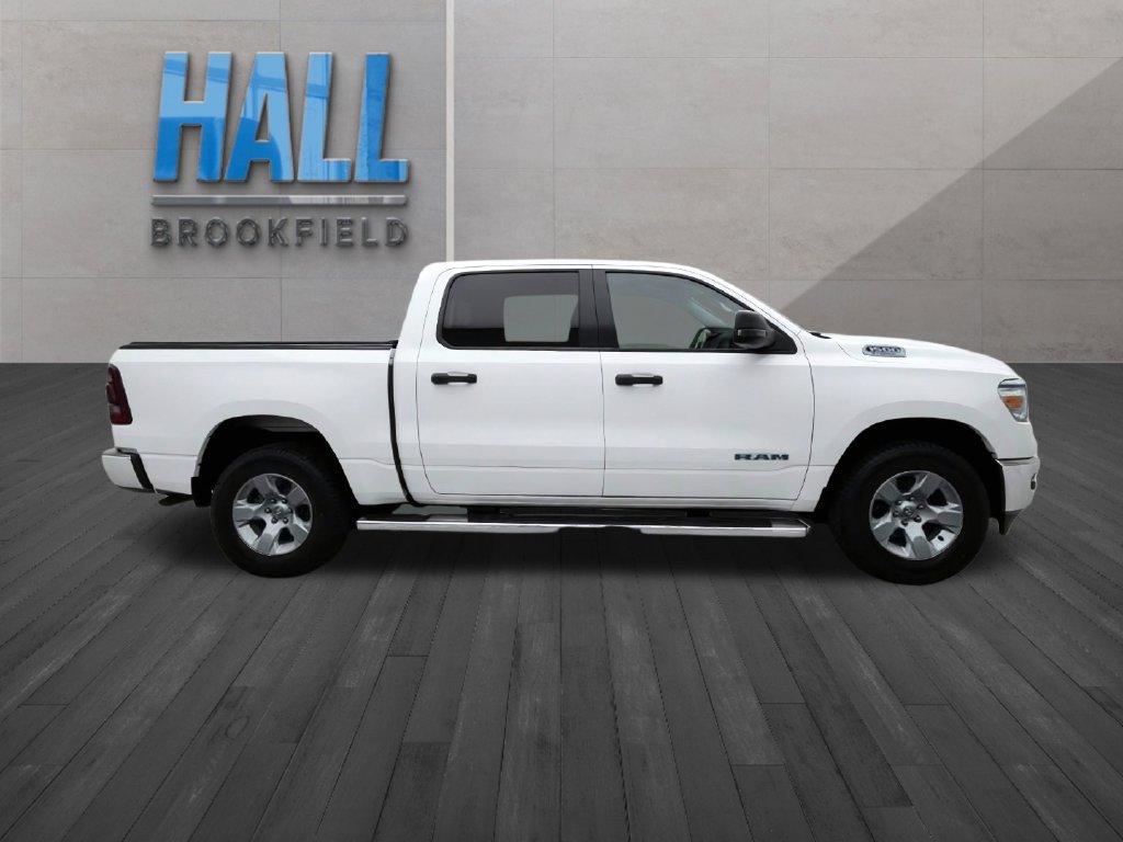 Used 2023 RAM 1500 Big Horn AWD/4WD image 7