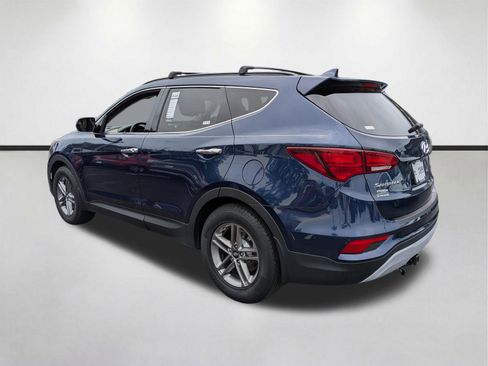 Used 2018 Hyundai Santa Fe Sport w/ 2.4L Value Package 02 FWD image 6