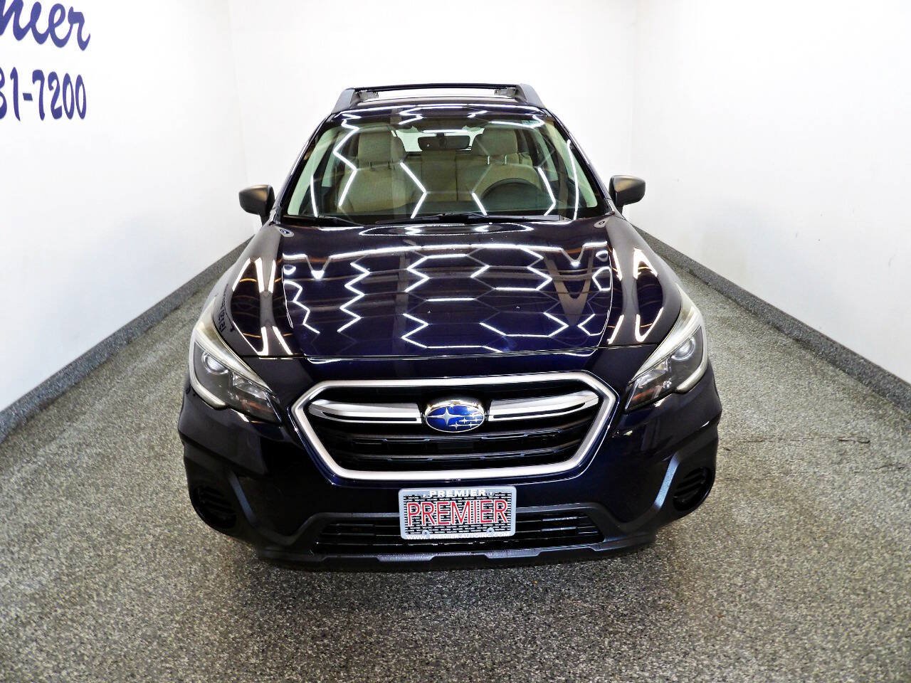 Used 2018 Subaru Outback 2.5i AWD/4WD image 2