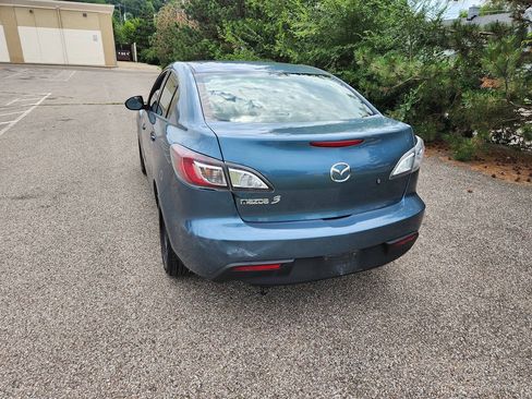 Used 2010 MAZDA MAZDA3 i Sport FWD image 8