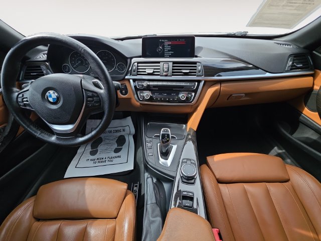 Used 2016 BMW 428i Convertible w/ Technology Package RWD image 10