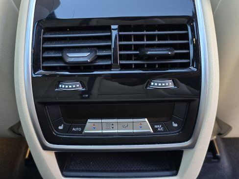 Used 2022 BMW X5 sDrive40i image 21