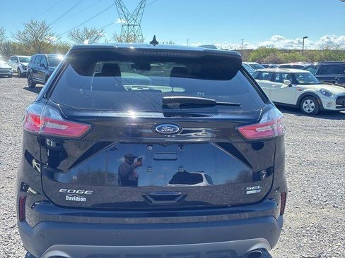 Used 2020 Ford Edge SEL w/ Convenience Package AWD/4WD image 4