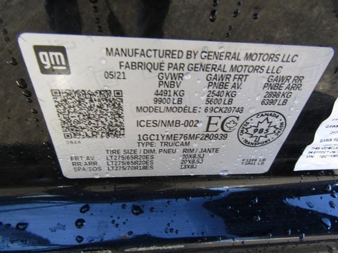 Used 2021 Chevrolet Silverado 2500 Custom w/ Custom Value Package image 20