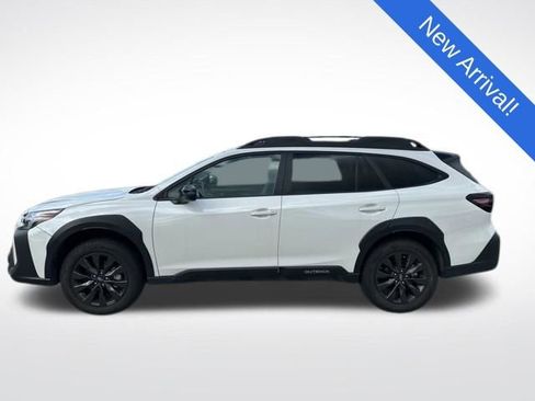 Certified 2025 Subaru Outback Onyx Edition image 4