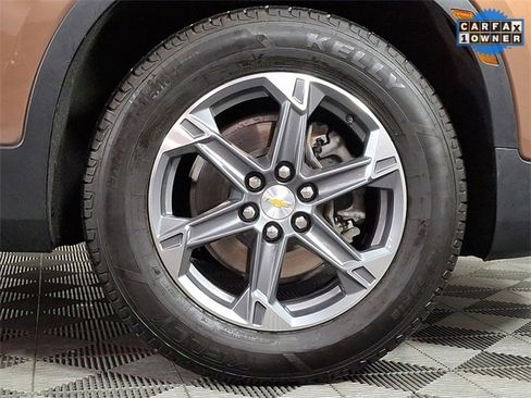 Used 2023 Chevrolet Blazer LT w/ Driver Confidence Package image 11