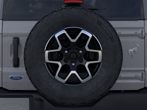 New 2026 Ford Bronco Outer Banks AWD/4WD image 24