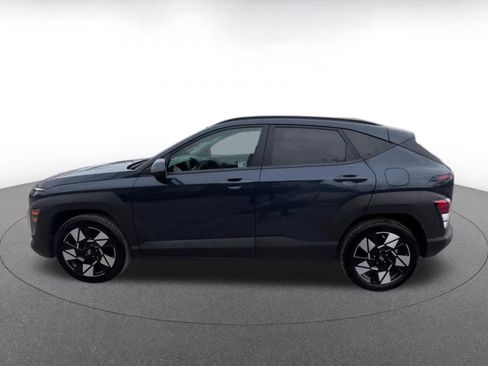 Used 2025 Hyundai Kona SEL image 9