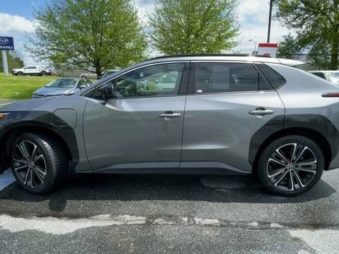 Certified 2023 Toyota bZ4X AWD w/ Weather Package image 5