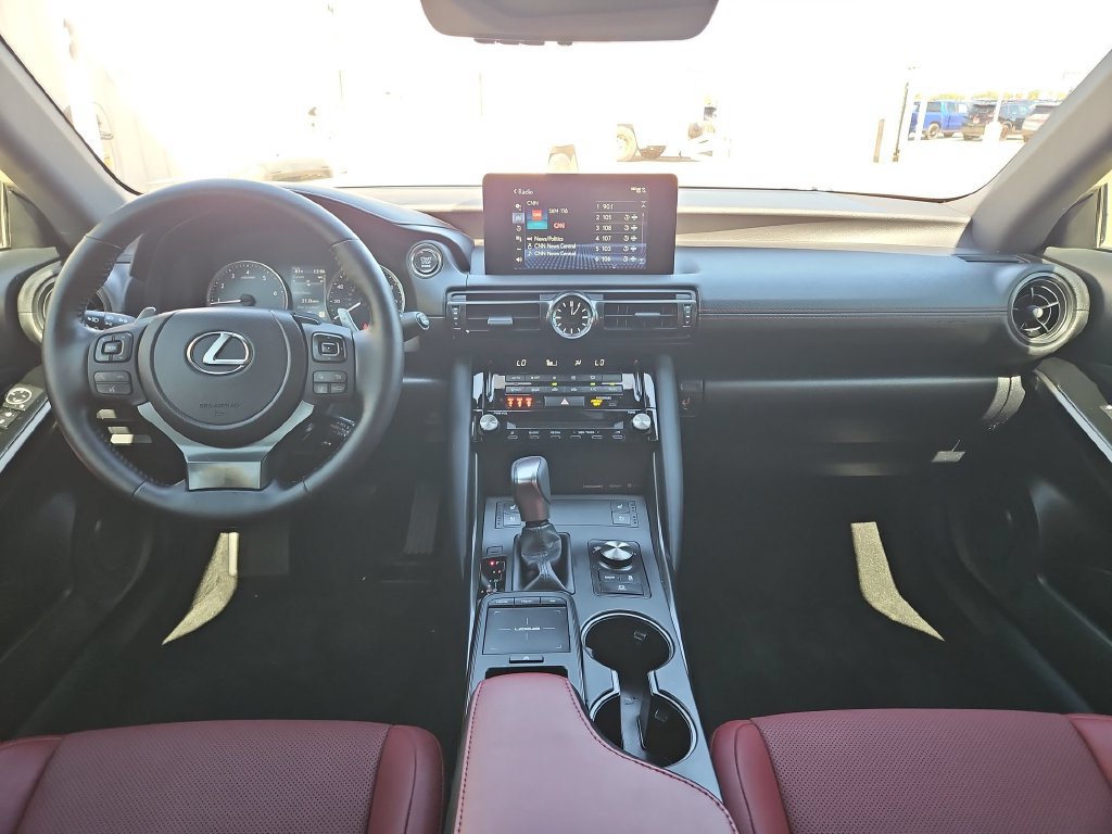 Used 2023 Lexus IS 300 w/ Comfort Package RWD image 19