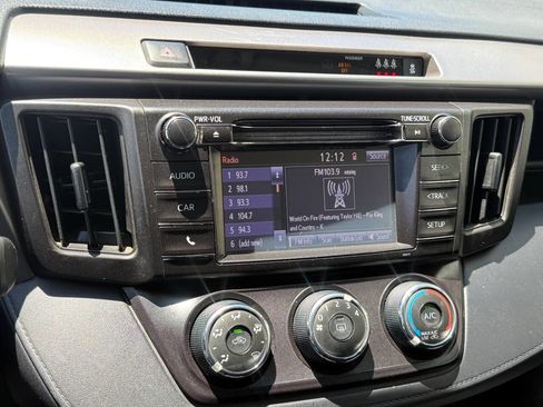 Used 2018 Toyota RAV4 LE w/ All Weather Liner Package FWD image 12