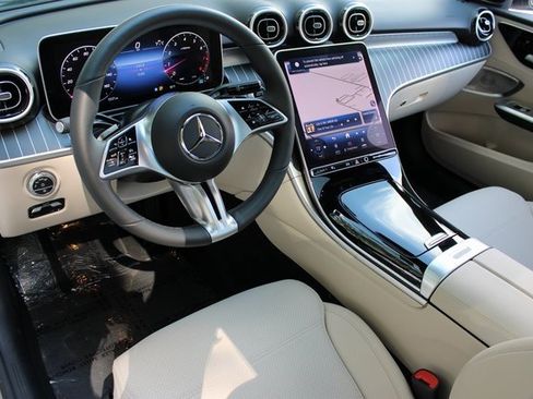 Used 2024 Mercedes-Benz C 300 4MATIC Sedan w/ Exclusive Trim Package image 8