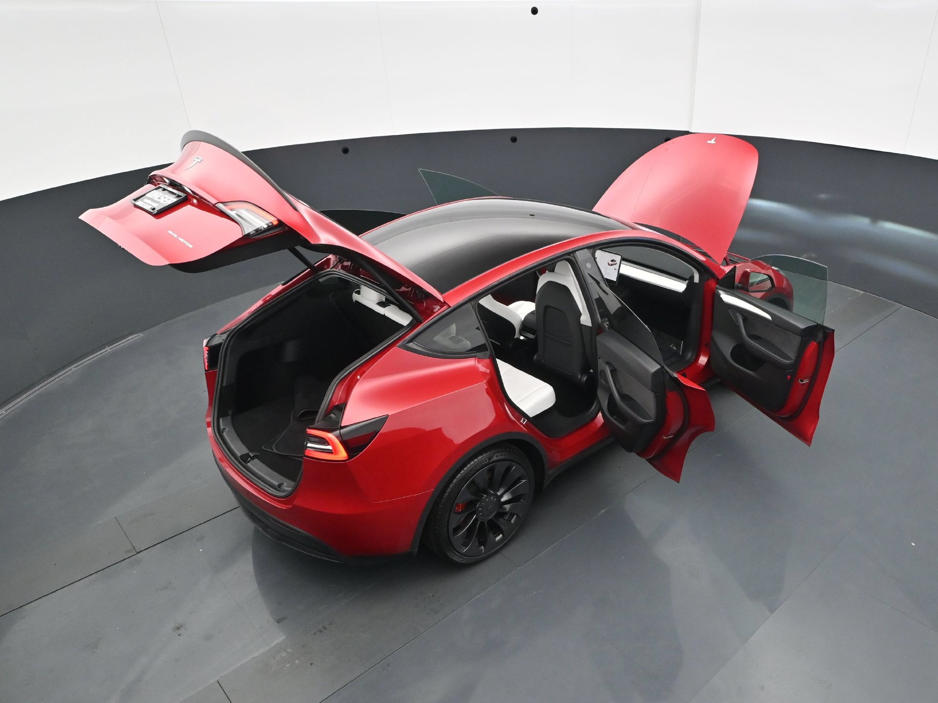 Used 2022 Tesla Model Y Performance AWD/4WD image 43