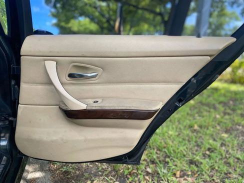 Used 2011 BMW 328i Sedan image 29