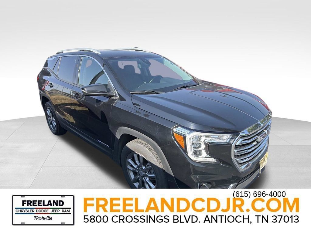 Used 2024 GMC Terrain SLT AWD/4WD image 1