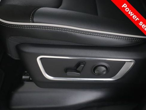New 2026 RAM 1500 Laramie w/ Night Edition AWD/4WD image 18