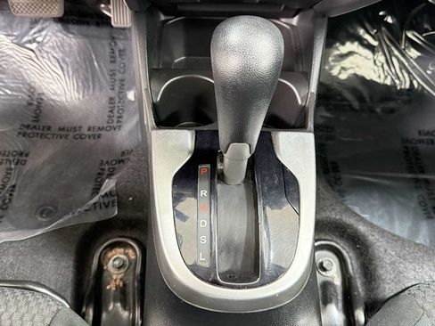 Used 2018 Honda Fit LX image 21