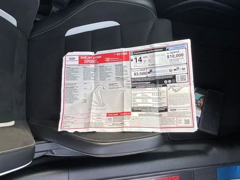 Used 2020 Ford Mustang Shelby GT500 w/ Carbon Fiber Track Pack image 19