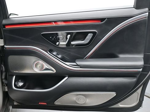 Used 2021 Mercedes-Benz Maybach S 580 4MATIC image 24