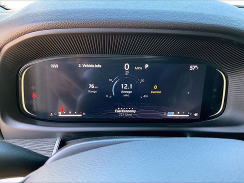 Used 2023 Jeep Wagoneer Series II w/ Flexible Seating Group image 17