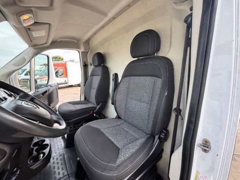 Used 2019 RAM ProMaster 2500 FWD image 21