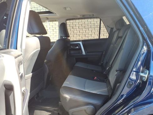 Used 2022 Toyota 4Runner SR5 Premium image 13