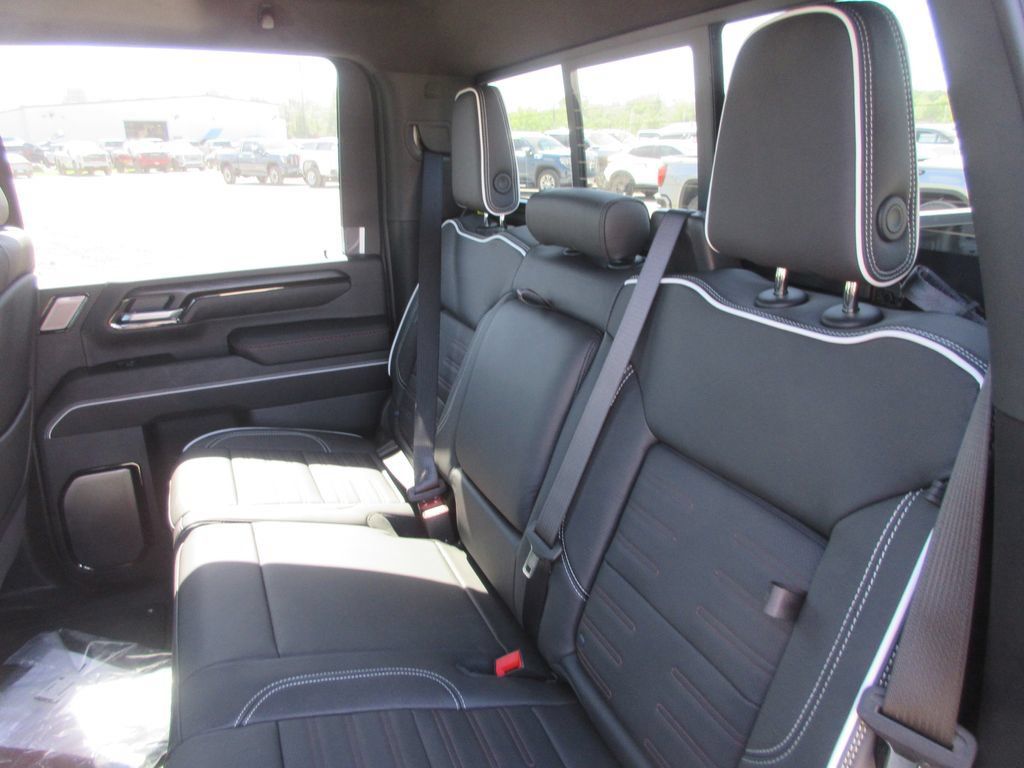 New 2026 GMC Sierra 2500 AT4X AWD/4WD image 14