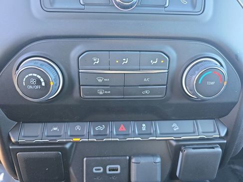New 2026 Chevrolet Silverado 1500 Custom Trail Boss AWD/4WD image 26