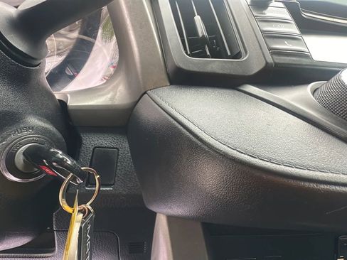 Used 2016 Toyota RAV4 LE FWD image 20