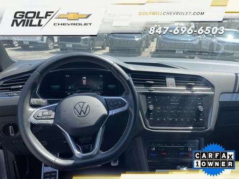 Used 2023 Volkswagen Tiguan SE R-Line FWD image 18