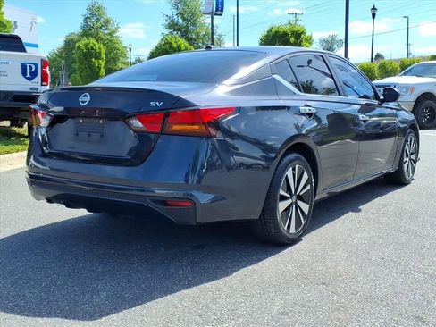Used 2021 Nissan Altima 2.5 SV FWD image 26