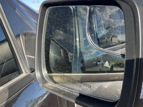 Used 2019 RAM 1500 Laramie AWD/4WD image 31