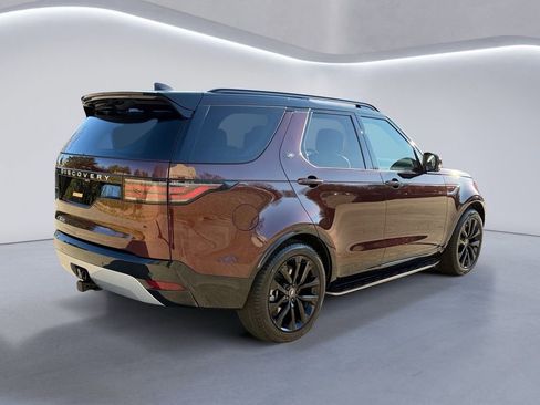 New 2026 Land Rover Discovery Limited Edition image 5