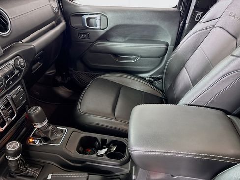 Used 2023 Jeep Wrangler Unlimited Sahara w/ Cold Weather Group image 24