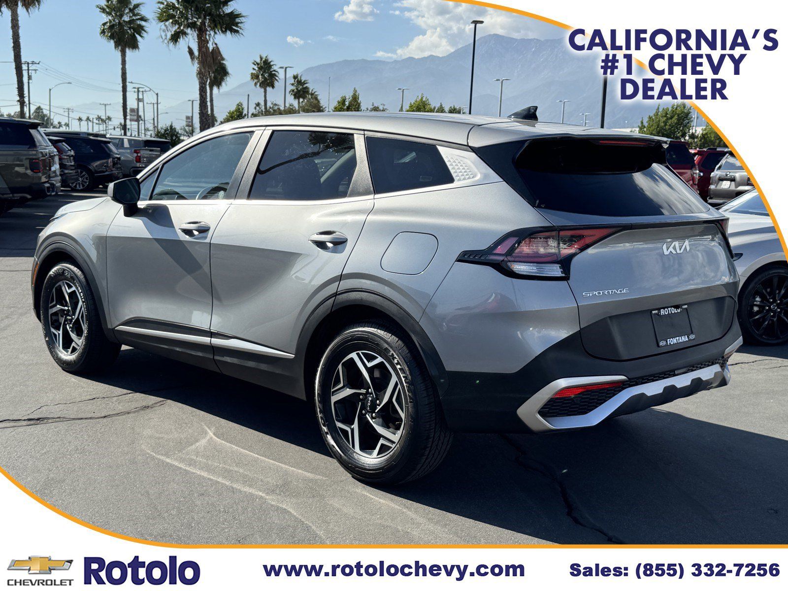 Used 2023 Kia Sportage LX FWD image 4