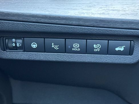 Certified 2024 Nissan Ariya FWD image 32