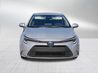 Certified 2025 Toyota Corolla LE video 2