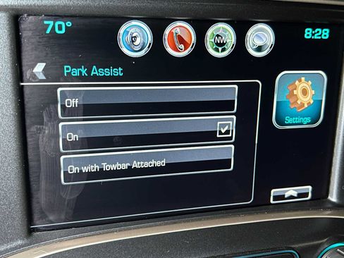 Used 2017 GMC Sierra 2500 Denali w/ Duramax Plus Package AWD/4WD image 40