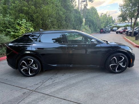 Certified 2024 Kia EV6 GT-Line AWD/4WD image 2