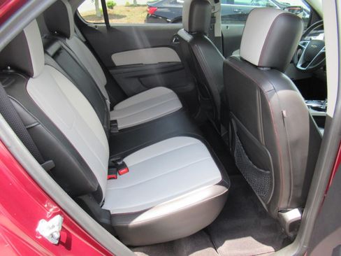 Used 2016 Chevrolet Equinox LTZ w/ Enhanced Convenience Package FWD image 30